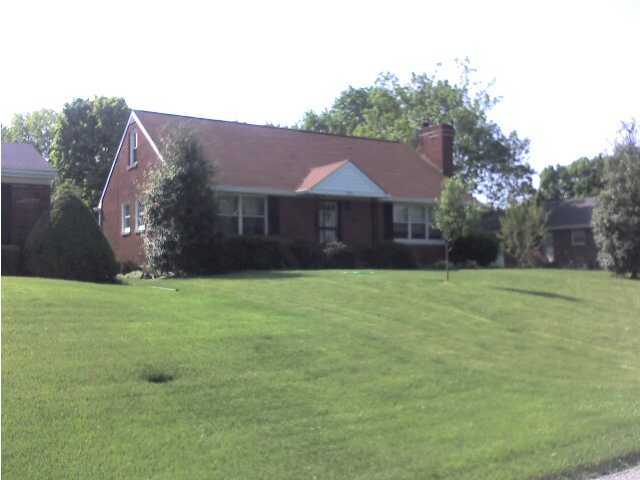 2013 Janlyn Road Louisville, KY 40299 - Photo 1 of 1 Primary Photo