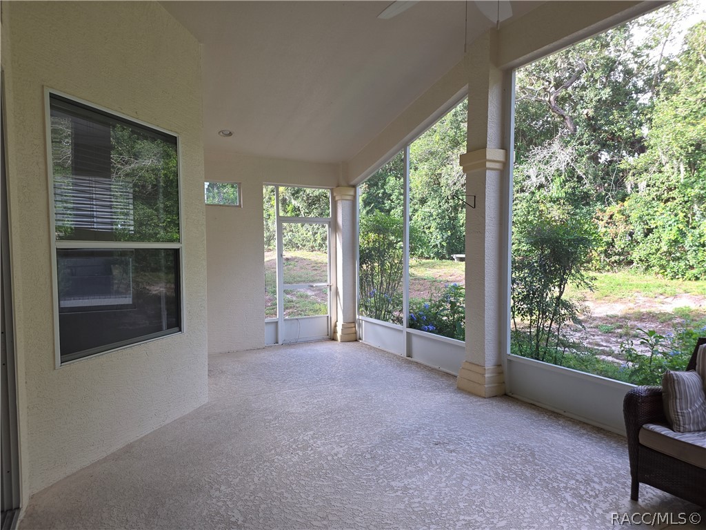 1641 North Shadowview Path Hernando, FL 34442 - Photo 19 of 61