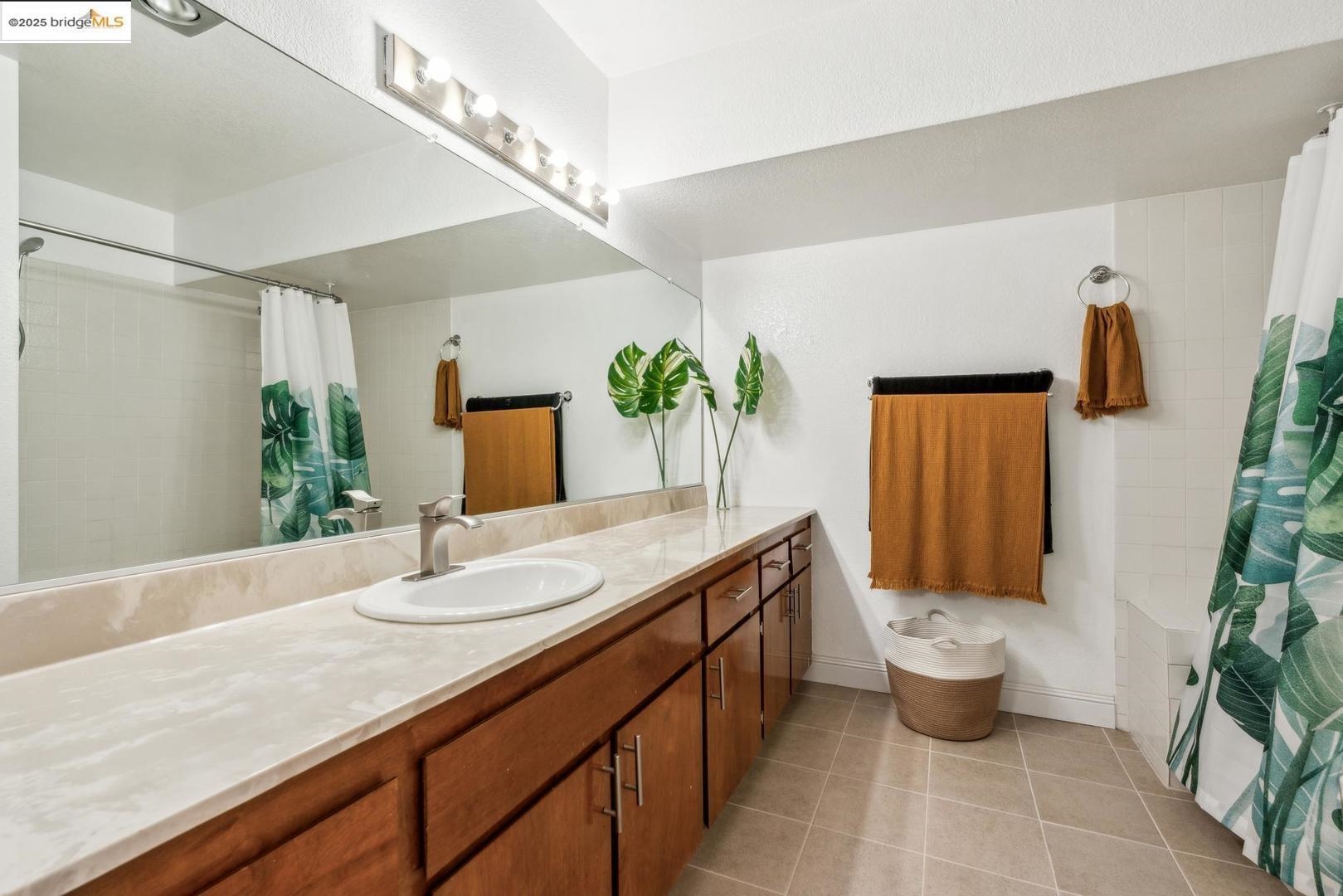 2121 Vale Road, Unit 121 San Pablo, CA 94806 - Photo 14 of 24