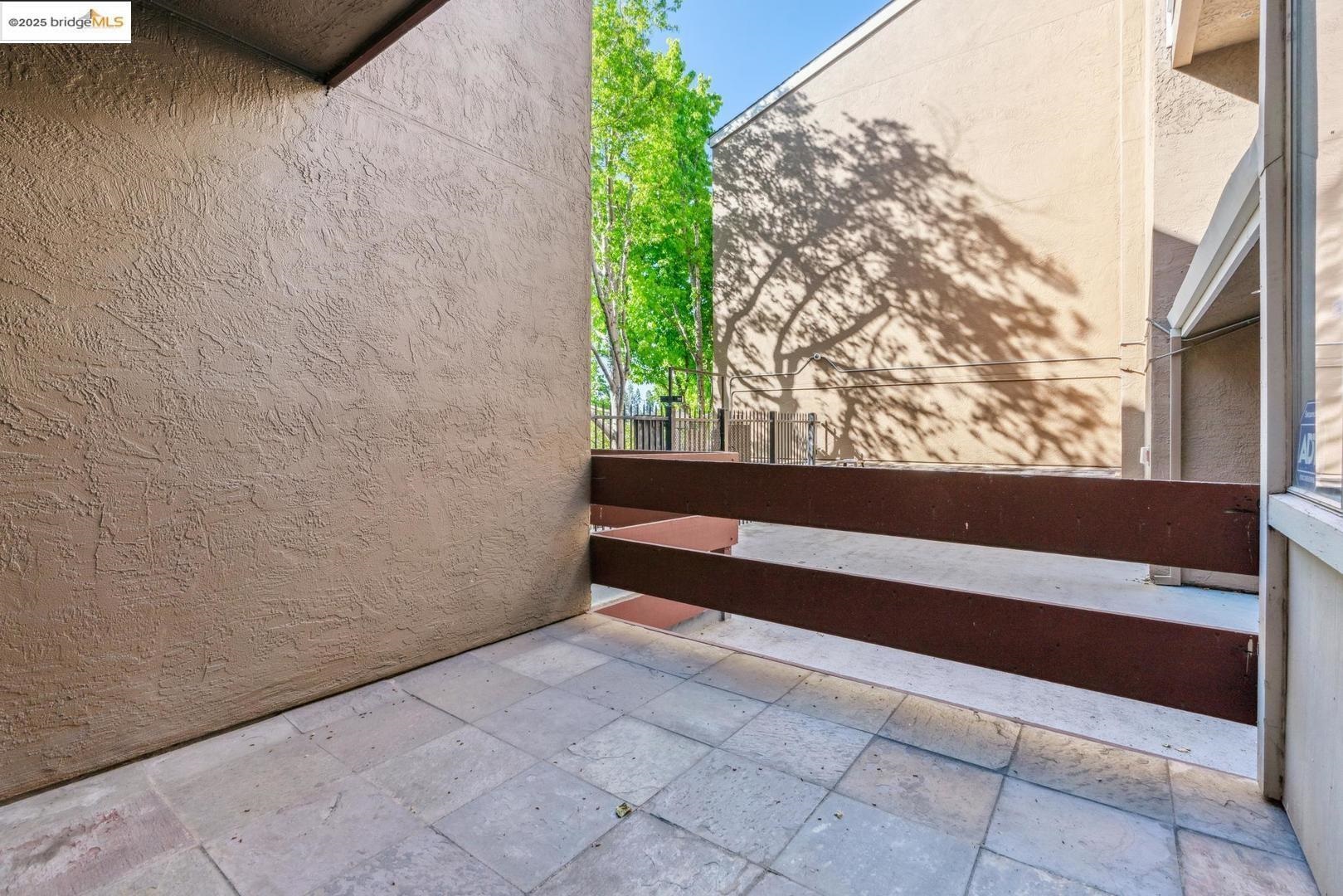 2121 Vale Road, Unit 121 San Pablo, CA 94806 - Photo 16 of 24