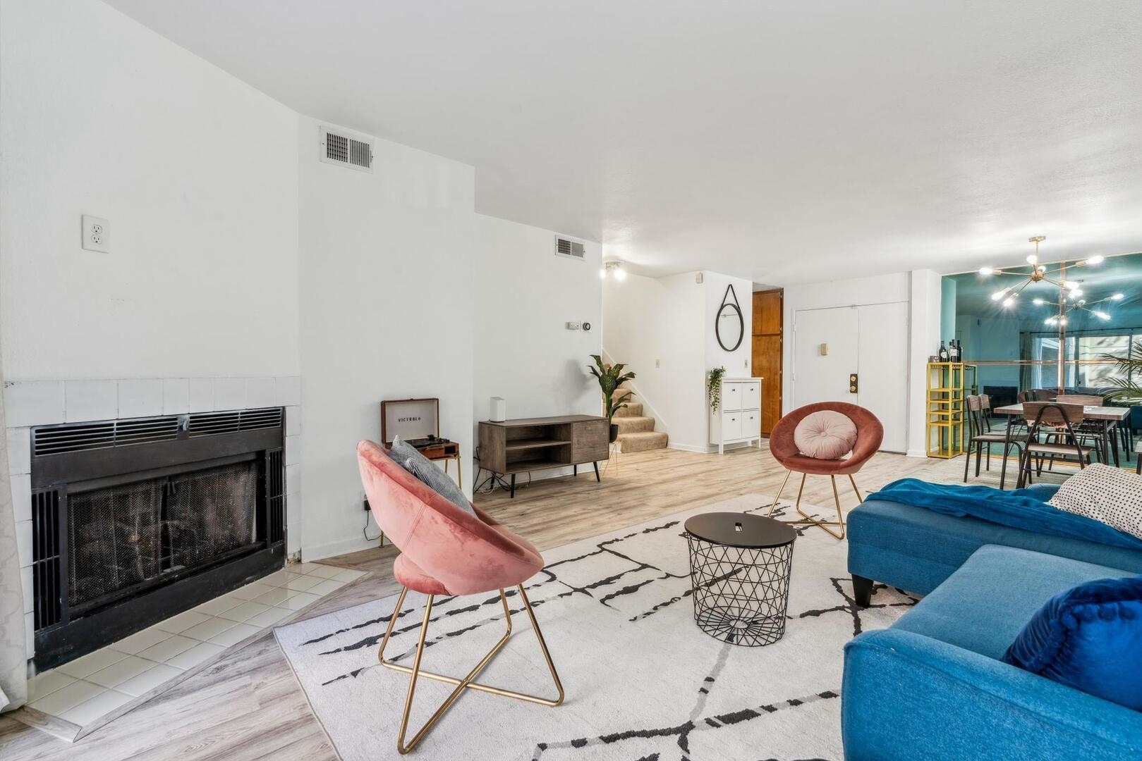 2121 Vale Road, Unit 121 San Pablo, CA 94806 - Photo 2 of 24