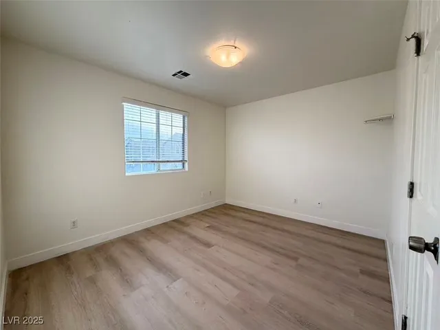 $1,895 | 9888 Fountain Walk Avenue, Las Vegas, NV 89149