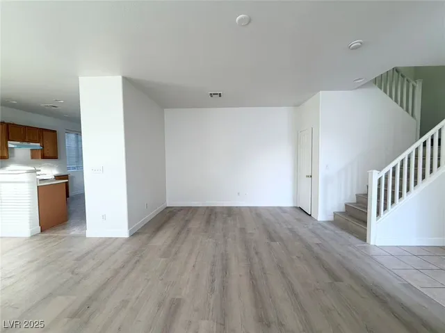 $1,895 | 9888 Fountain Walk Avenue, Las Vegas, NV 89149