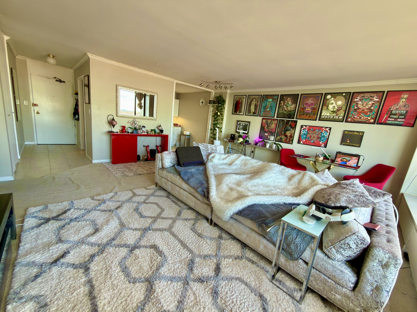 5455 North Sheridan Road, Unit 2703 Chicago, IL 60640 - Photo 5 of 12