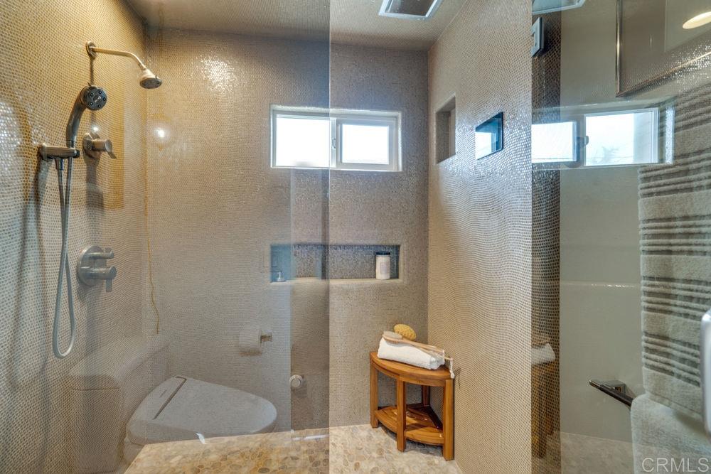 637 Neptune Avenue Encinitas, CA 92024 - Photo 19 of 25