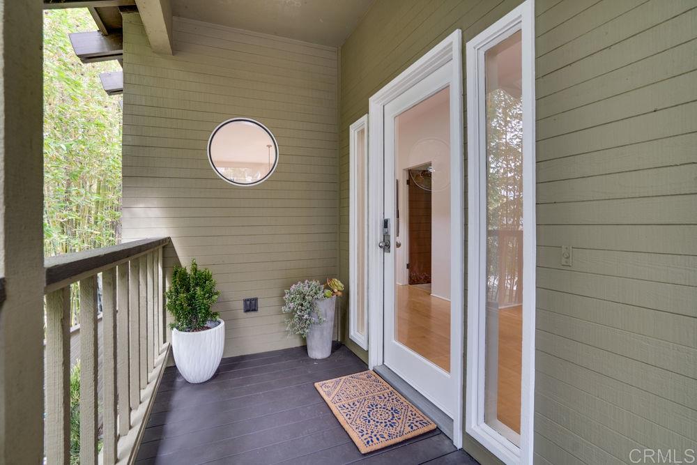 637 Neptune Avenue Encinitas, CA 92024 - Photo 4 of 25