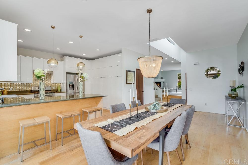 637 Neptune Avenue Encinitas, CA 92024 - Photo 8 of 25