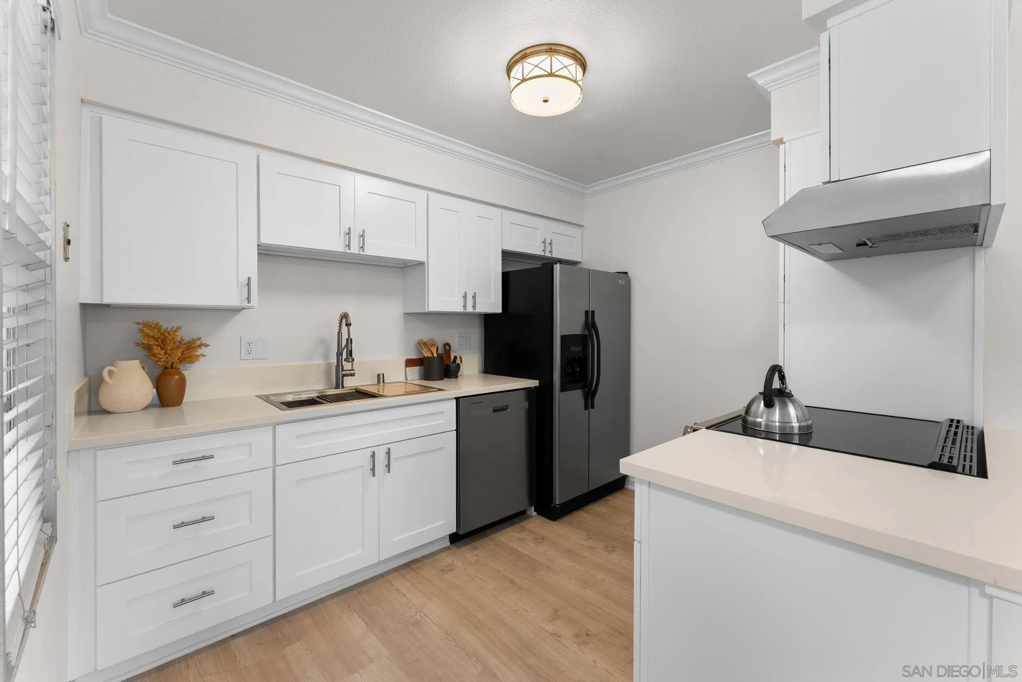 4201 Bonita Road, Unit 135 Bonita, CA 91902 - Photo 8 of 23 New cabinets, counter, range and dishwasher!