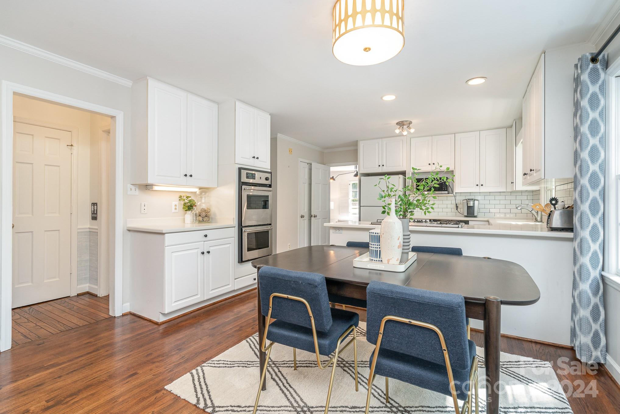 5950 Brace Road Charlotte, NC 28211 - Photo 11 of 39 Gallery Image 11