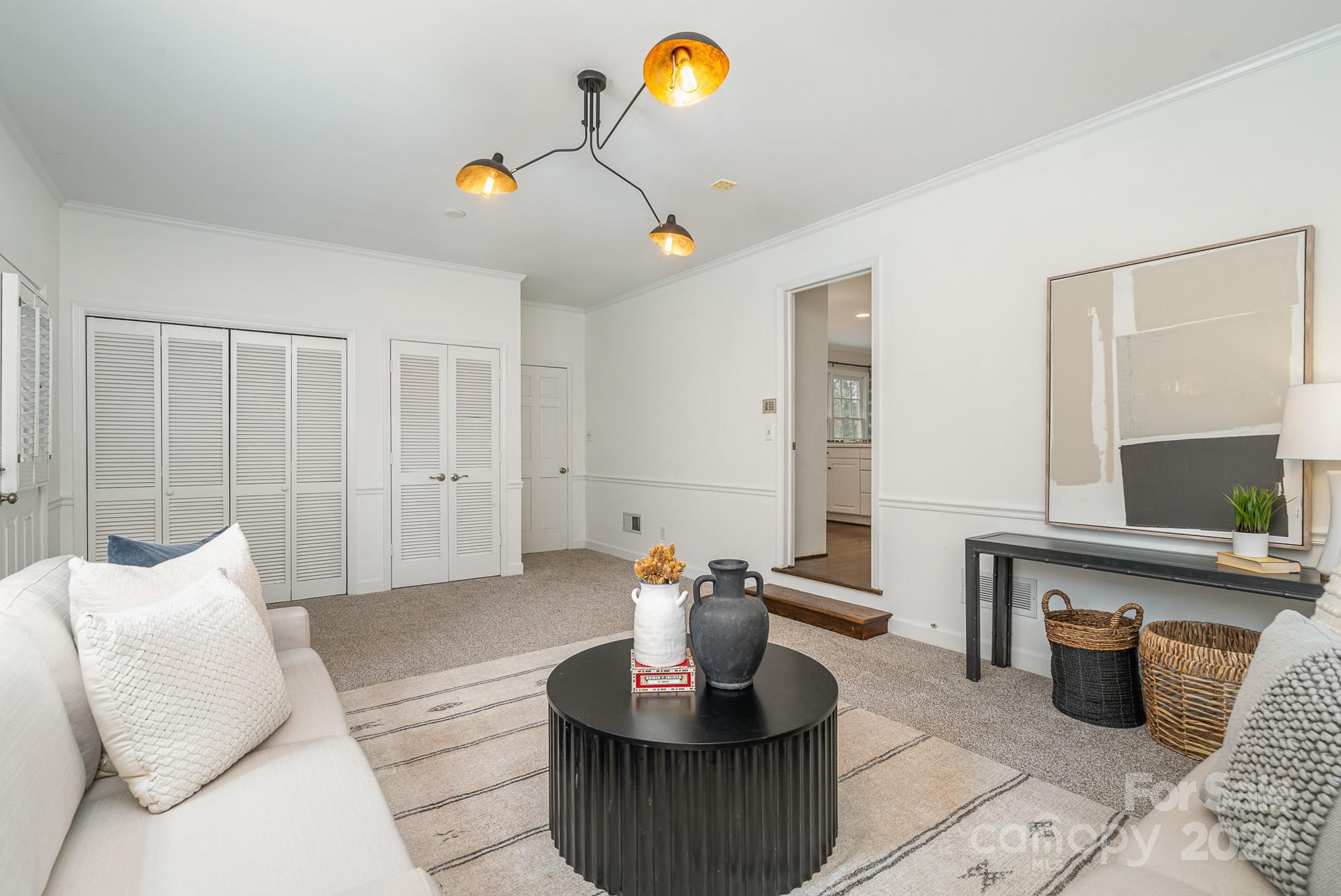 5950 Brace Road Charlotte, NC 28211 - Photo 27 of 39 Gallery Image 27