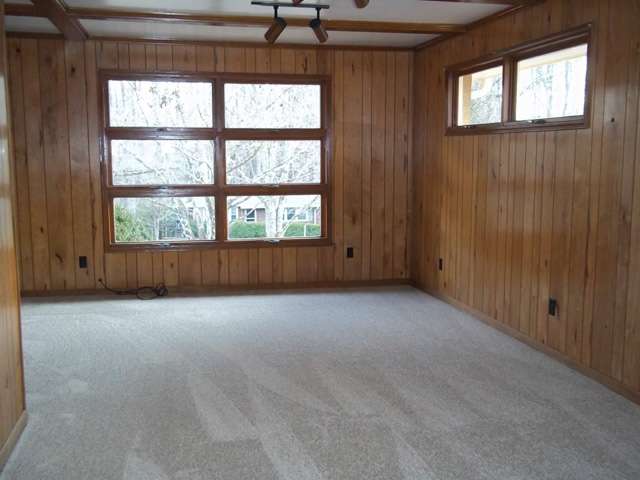306 New Perry Road Greenville, SC 29617 - Photo 11 of 13 Gallery Image 11