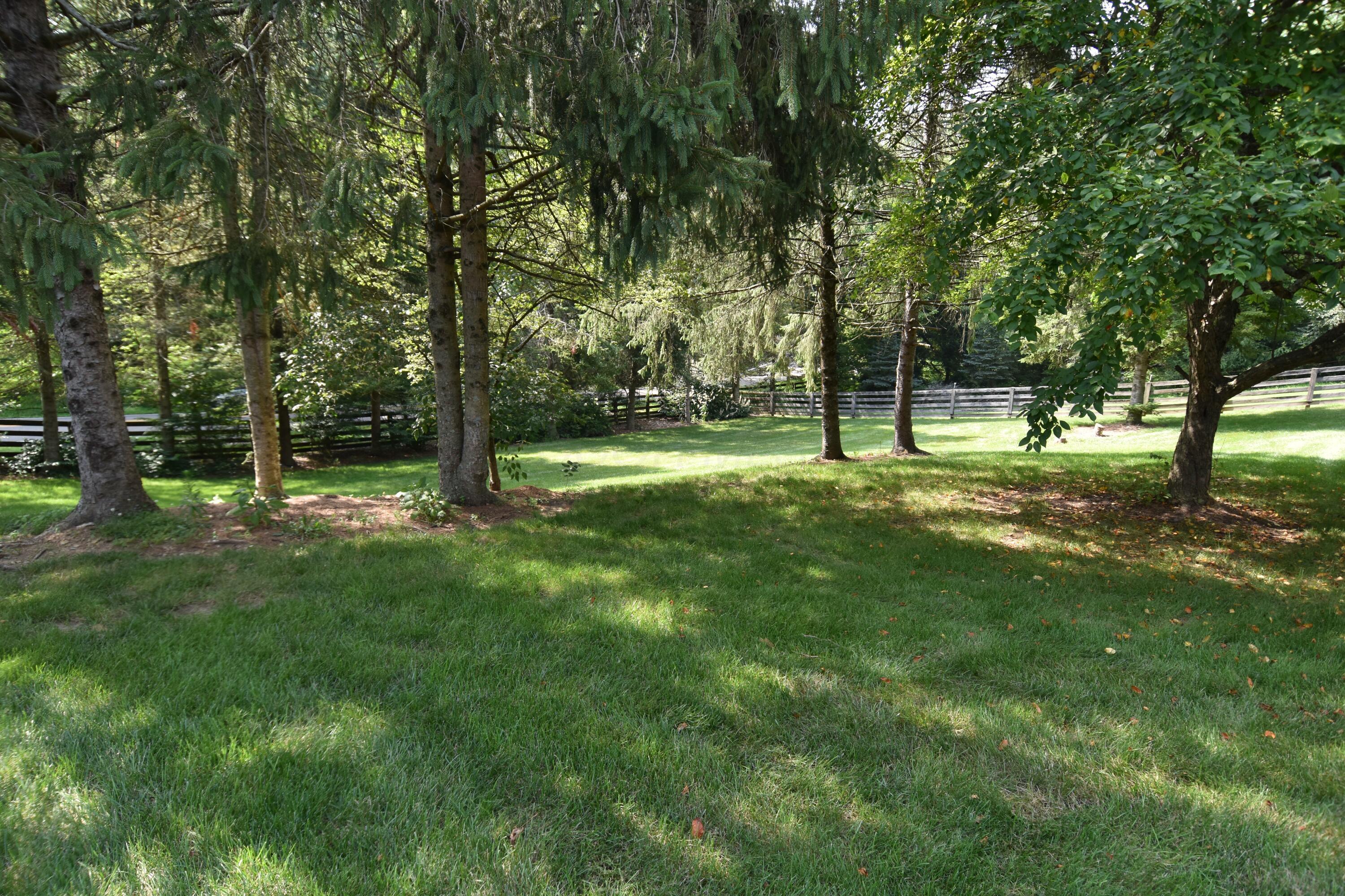 15 Tow Path Road Granville, OH 43023 - Photo 72 of 79 Private Yard View