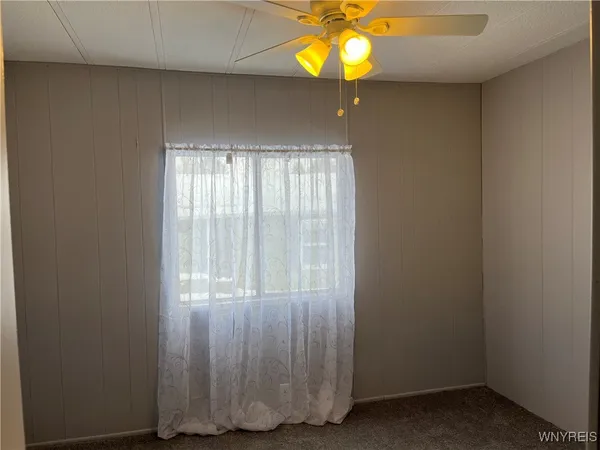 $44,900 | 35 Holly Street, Newstead, NY 14001