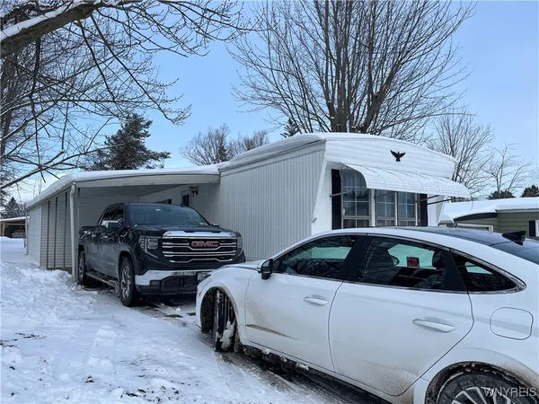 $44,900 | 35 Holly Street, Newstead, NY 14001