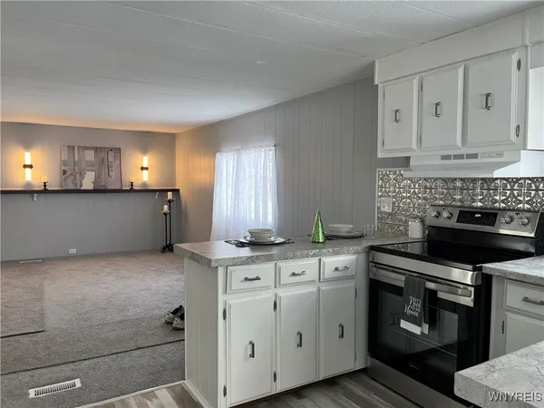 $44,900 | 35 Holly Street, Newstead, NY 14001