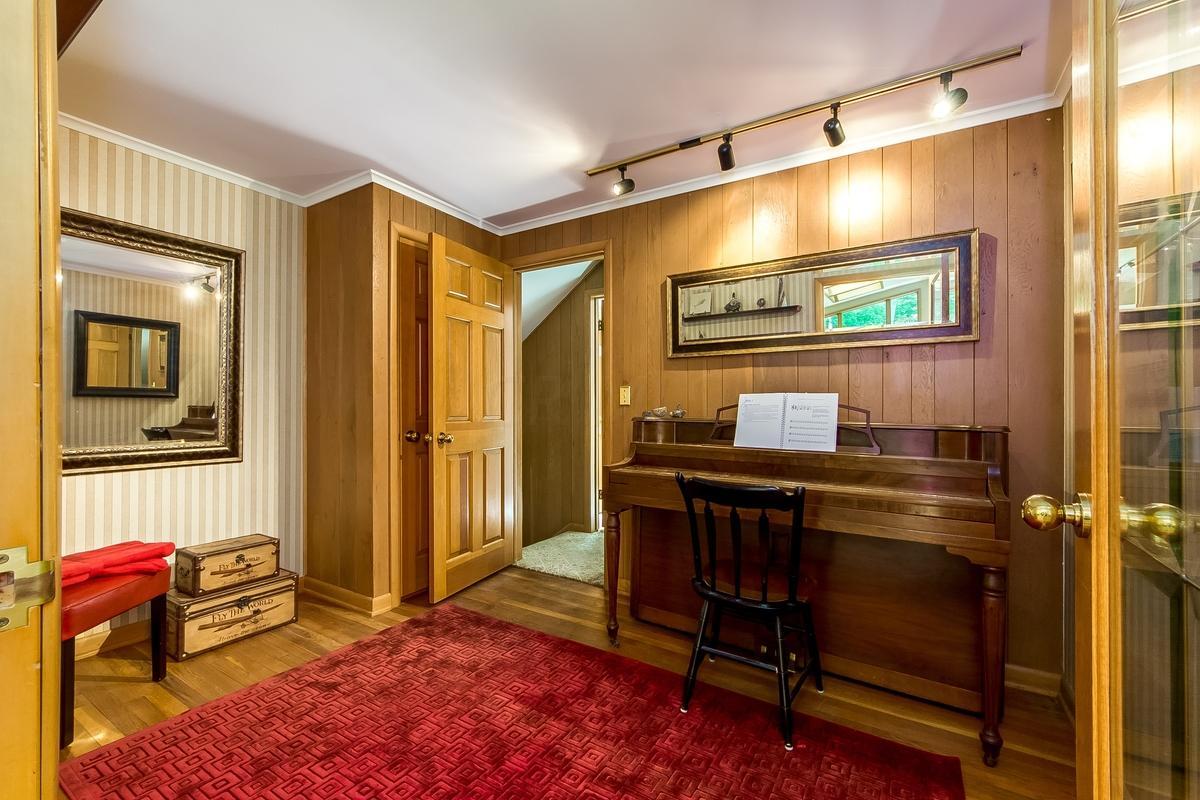 4494 Summit Ridge Road Upper Arlington, OH 43220 - Photo 27 of 61
