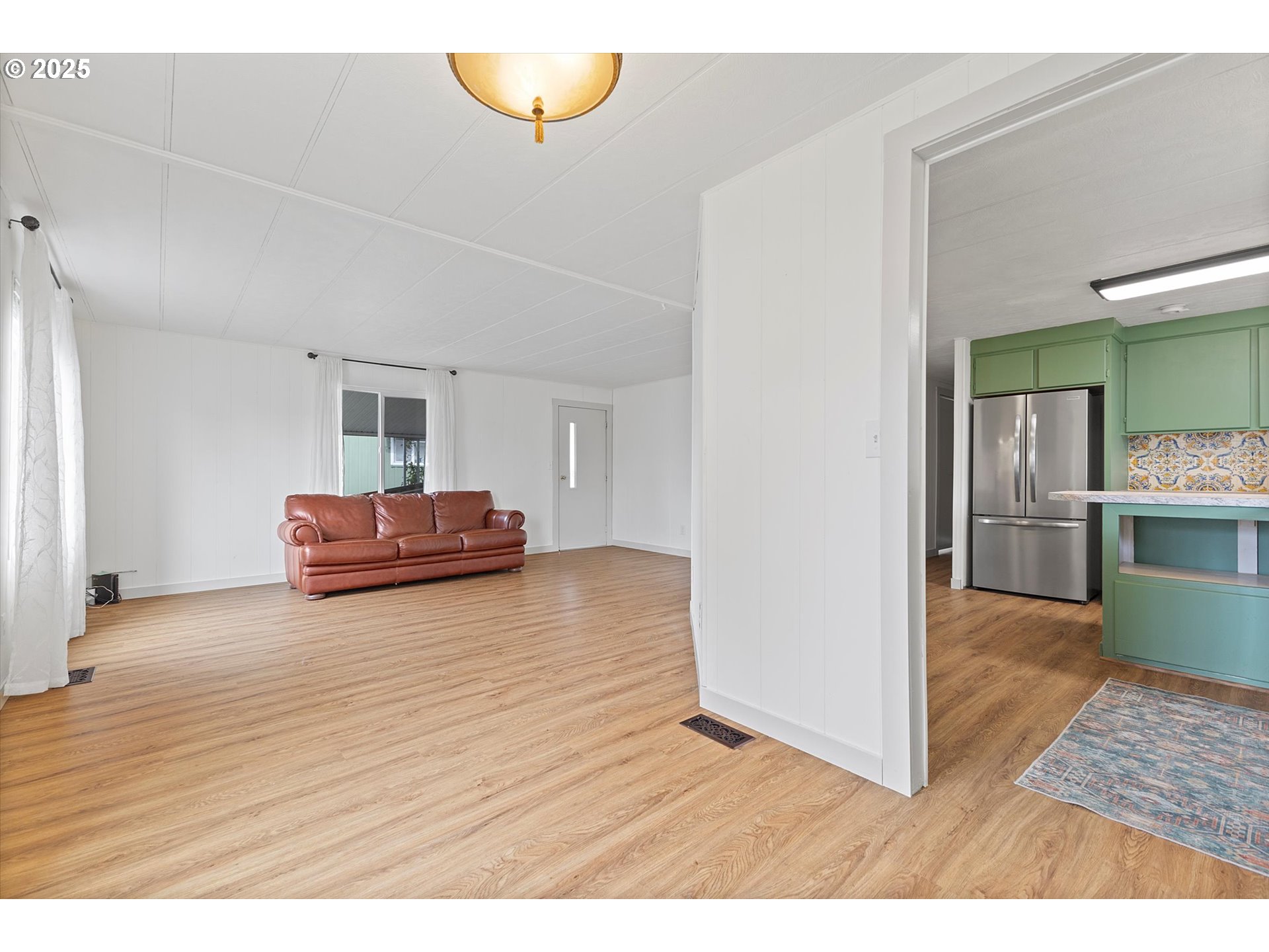 2902 East 2nd Street, Unit 18 Newberg, OR 97132 - Photo 5 of 28