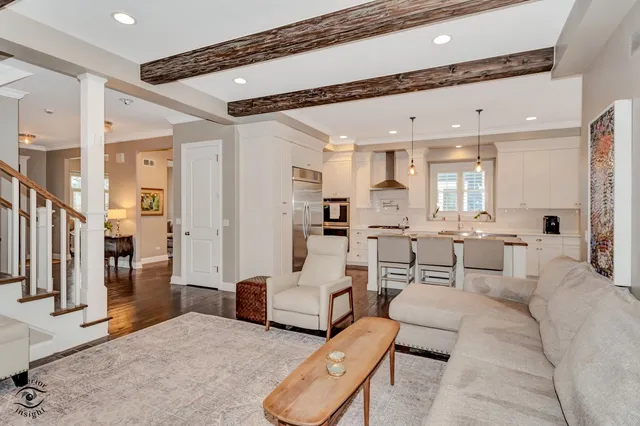 $1,350,000 | 117 South La Grange Road, La Grange, IL 60525