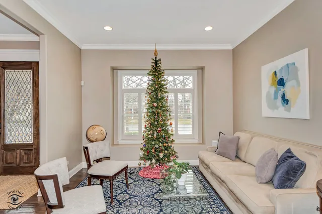 $1,350,000 | 117 South La Grange Road, La Grange, IL 60525