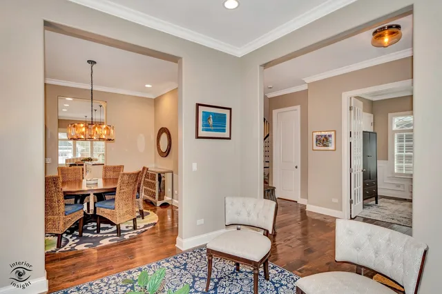 $1,350,000 | 117 South La Grange Road, La Grange, IL 60525