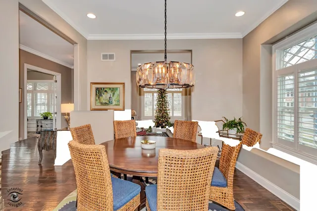 $1,350,000 | 117 South La Grange Road, La Grange, IL 60525