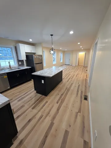 $3,000 | 871 Worthington Street, Unit 871, Springfield, MA 01105