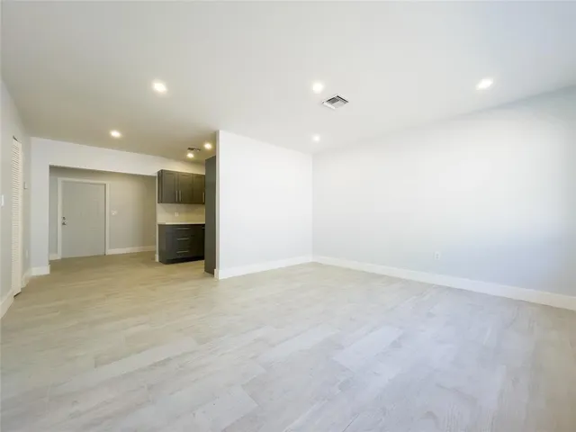 $2,450 | 831-833 Southwest 7th Street, Pompano Beach, FL 33060