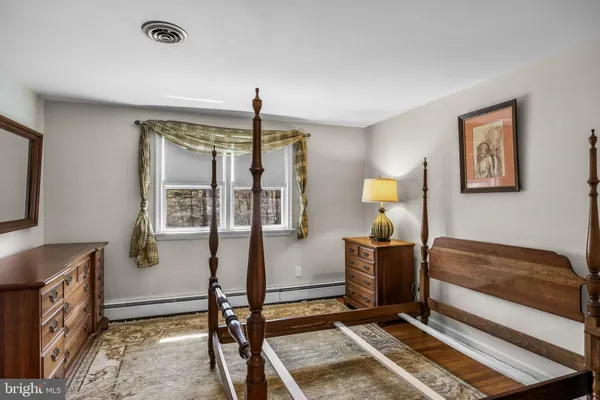 $775,000 | 52 Westbrook Drive, Moorestown, NJ 08057