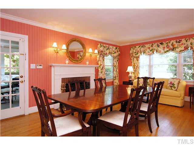 2727 Rosedale Avenue Raleigh, NC 27607 - Photo 4 of 25 Photo 4