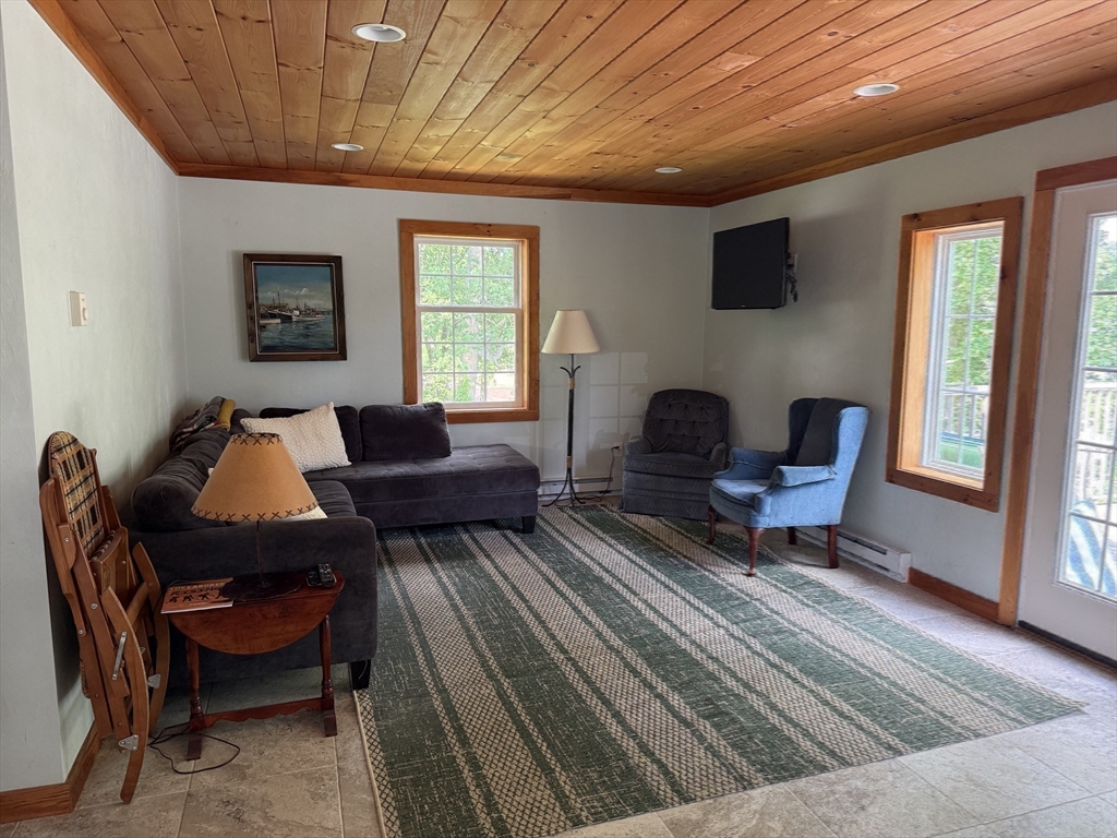 77 Chickering Road Spencer, MA 01562 - Photo 31 of 42