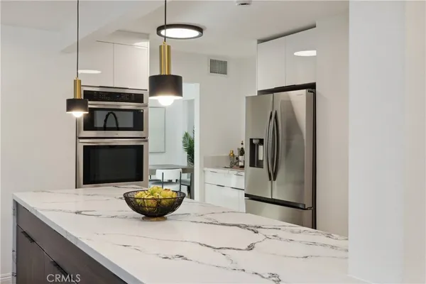 $1,549,999 | 1290 East Woodbury Road, Pasadena, CA 91104