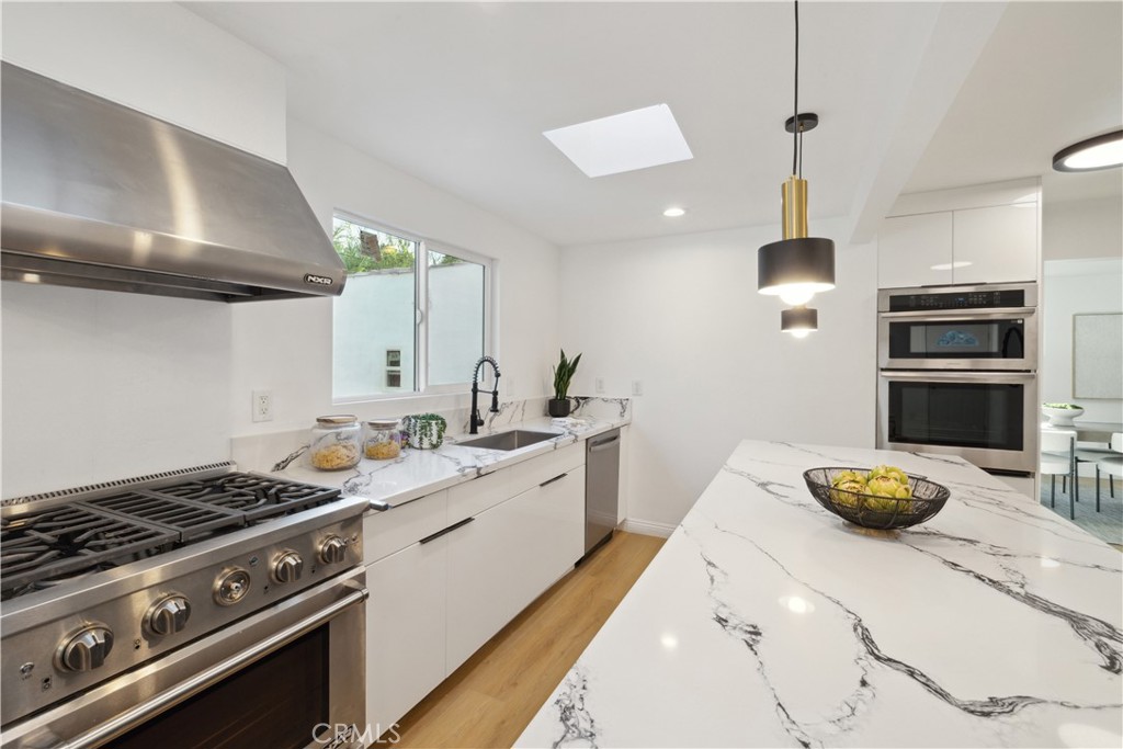 1290 East Woodbury Road Pasadena, CA 91104 - Photo 19 of 70