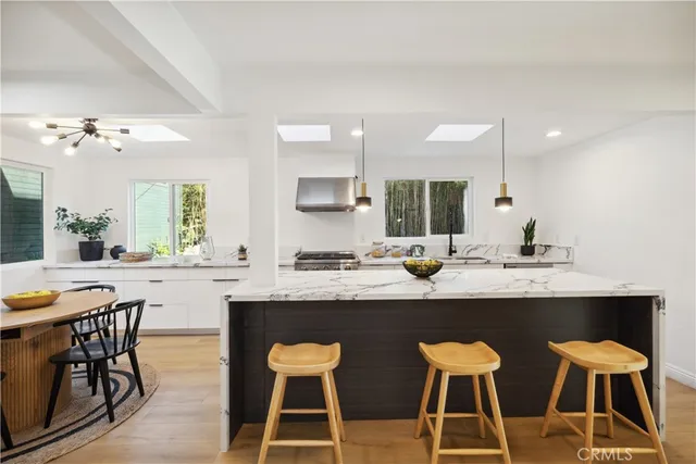 $1,699,999 | 1290 East Woodbury Road, Pasadena, CA 91104