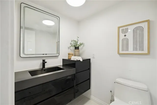 $1,699,999 | 1290 East Woodbury Road, Pasadena, CA 91104