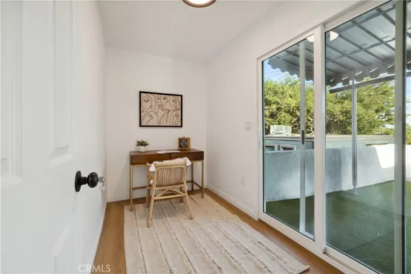 $1,549,999 | 1290 East Woodbury Road, Pasadena, CA 91104