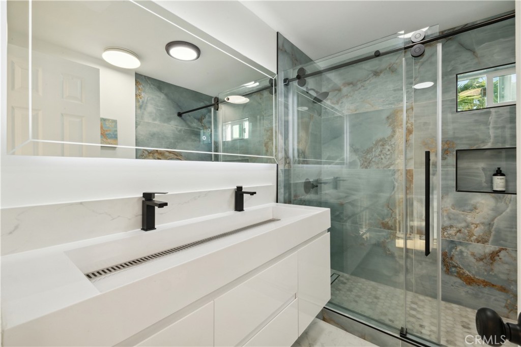 1290 East Woodbury Road Pasadena, CA 91104 - Photo 40 of 70