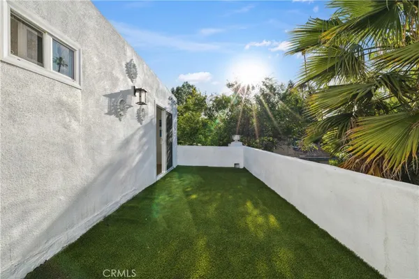 $1,549,999 | 1290 East Woodbury Road, Pasadena, CA 91104
