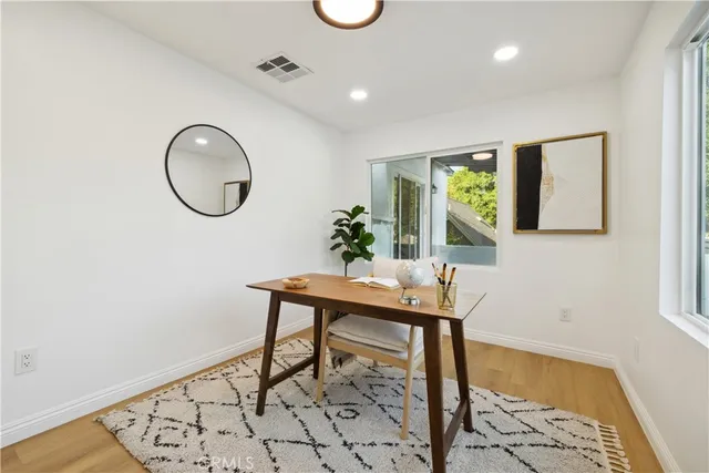 $1,699,999 | 1290 East Woodbury Road, Pasadena, CA 91104