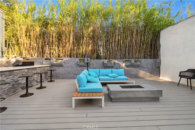 $1,699,999 | 1290 East Woodbury Road, Pasadena, CA 91104