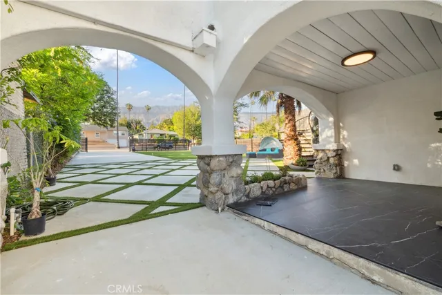 $1,699,999 | 1290 East Woodbury Road, Pasadena, CA 91104