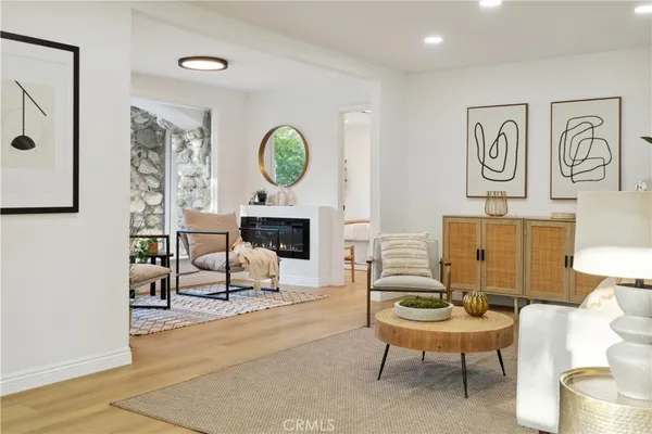 $1,549,999 | 1290 East Woodbury Road, Pasadena, CA 91104