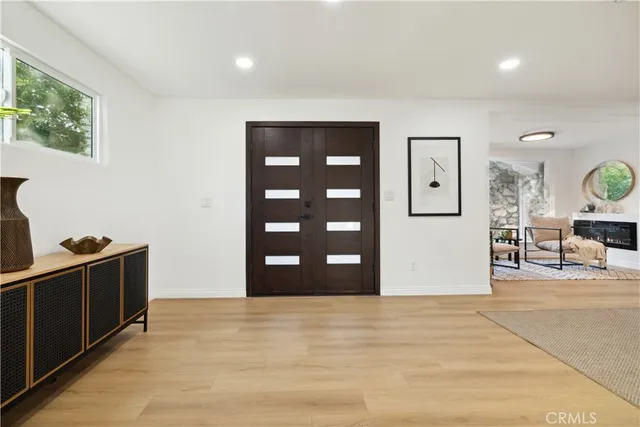 $1,699,999 | 1290 East Woodbury Road, Pasadena, CA 91104