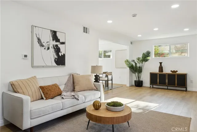 $1,699,999 | 1290 East Woodbury Road, Pasadena, CA 91104