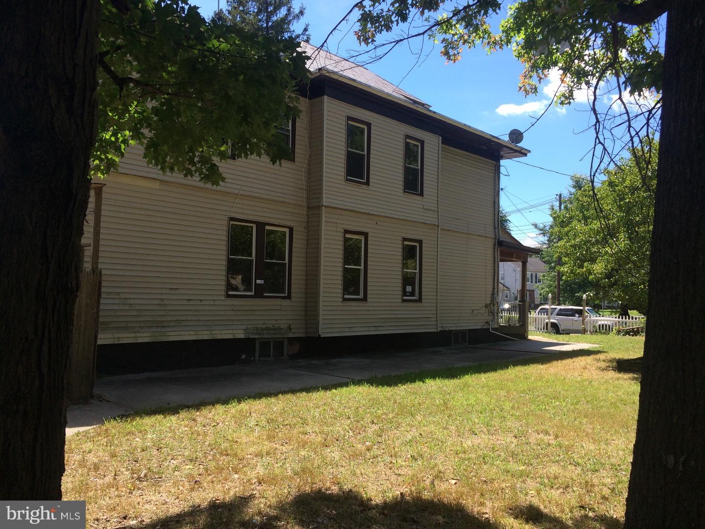 1070 Pennington Road Ewing, NJ 08618 - Photo 2 of 18