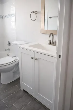 $2,550 | 541 Northeast 48th Street, Unit 205, Boca Raton, FL 33431