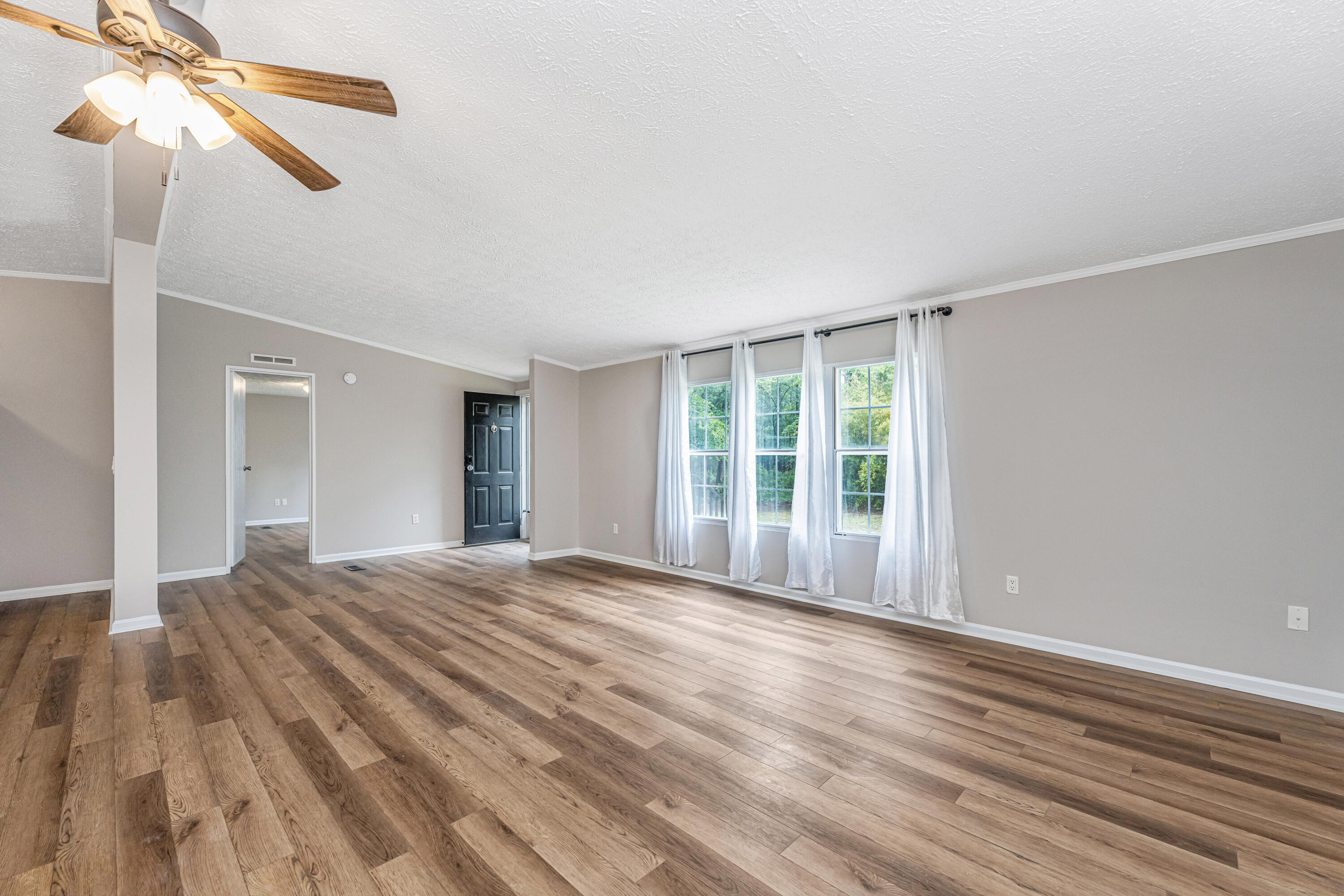 121 Boyd Street Moncks Corner, SC 29461 - Photo 16 of 41 Living Room Primary View
