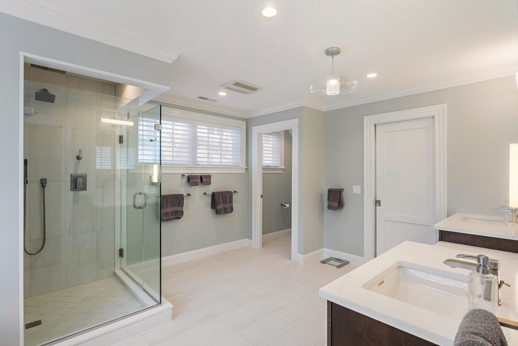 75 Dalton Road Newton, MA 02459 - Photo 16 of 23