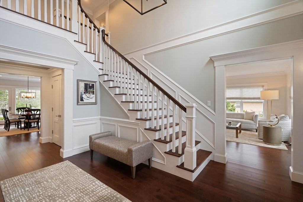 75 Dalton Road Newton, MA 02459 - Photo 2 of 23