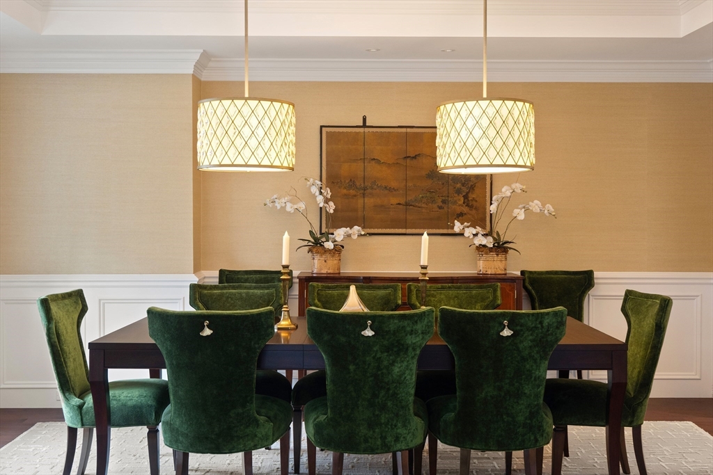 75 Dalton Road Newton, MA 02459 - Photo 8 of 23