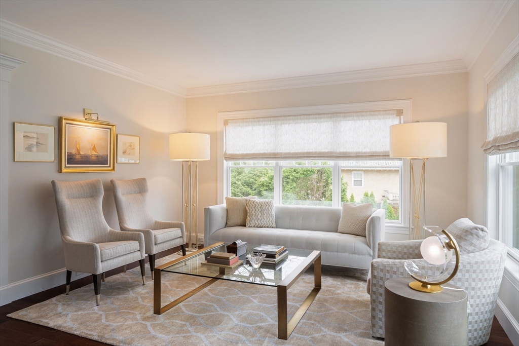 75 Dalton Road Newton, MA 02459 - Photo 9 of 23